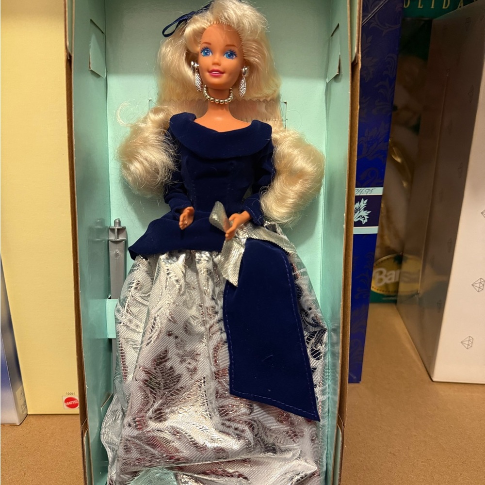 Barbie Winter Velvet Special Edition in Blue Box